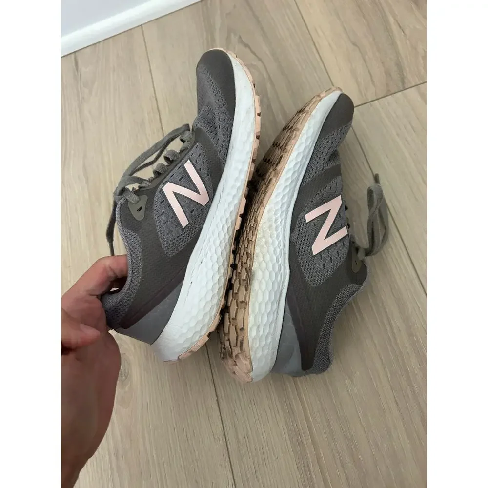 New Balance 520 Athletic Cross Training Lightweight Women's Shoes Size 8 Gray